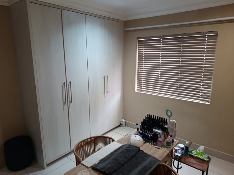 3 Bedroom Property for Sale in Heuwelsig Free State